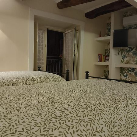 La Conchiglia Napoli Apartment Bagian luar foto