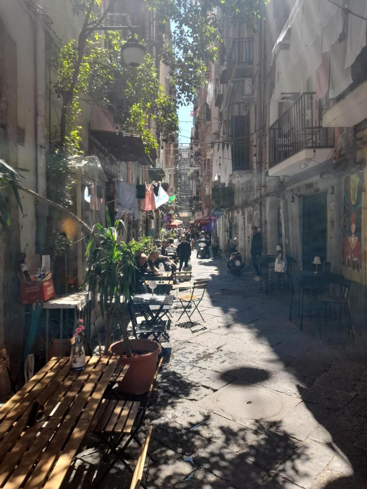 La Conchiglia Napoli Apartment Bagian luar foto