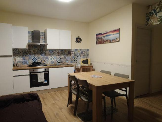 La Conchiglia Napoli Apartment Bagian luar foto