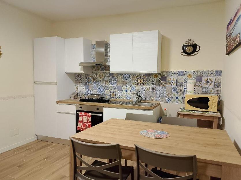 La Conchiglia Napoli Apartment Bagian luar foto