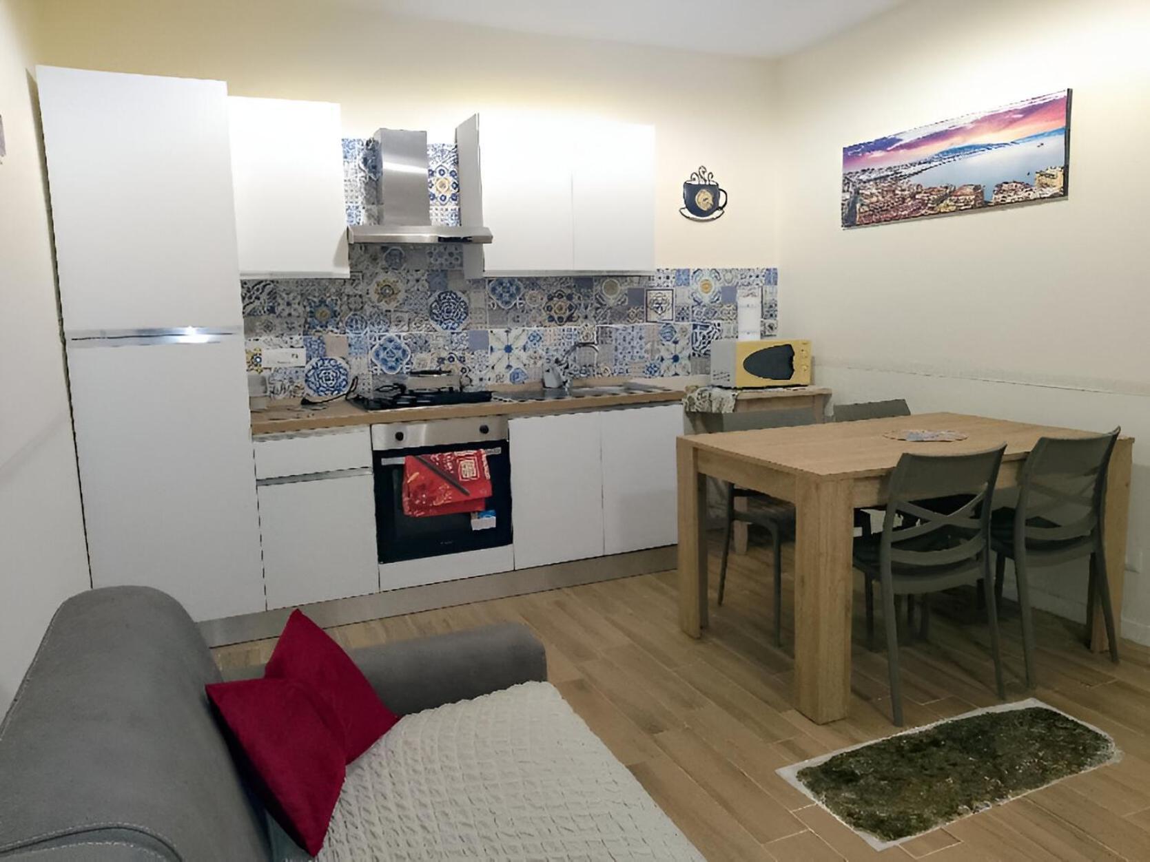La Conchiglia Napoli Apartment Bagian luar foto